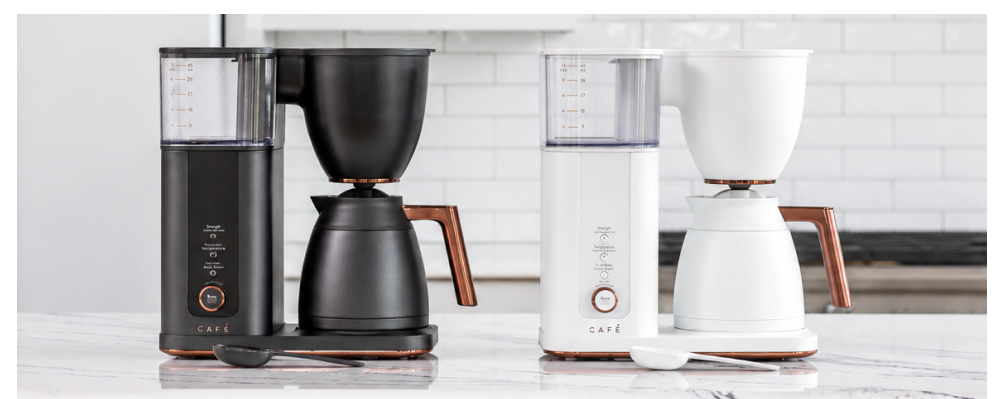 Matte Black Specialty Drip Coffee Maker with glass carafe